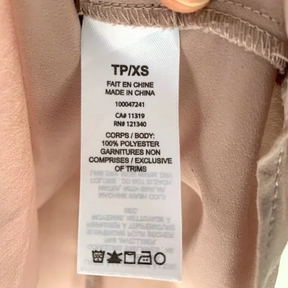 Dynamite Zipper Back Tank - Picture 8 of 10